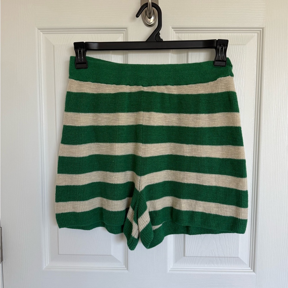 Women’s FP Free People Beach Knit Green and Beige Shorts Size M